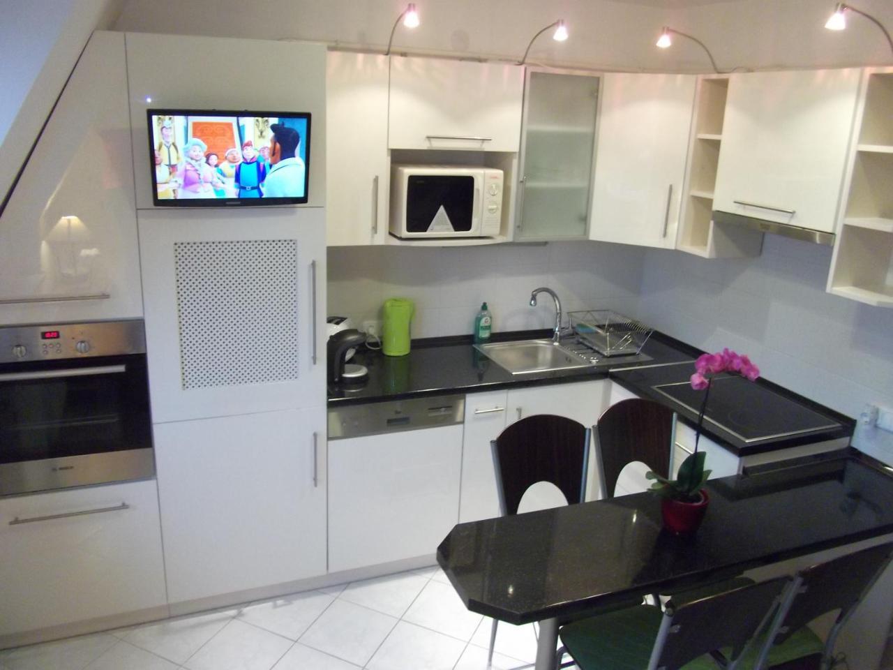 شقة Hévíz  في Rozsa Apartman المظهر الخارجي الصورة